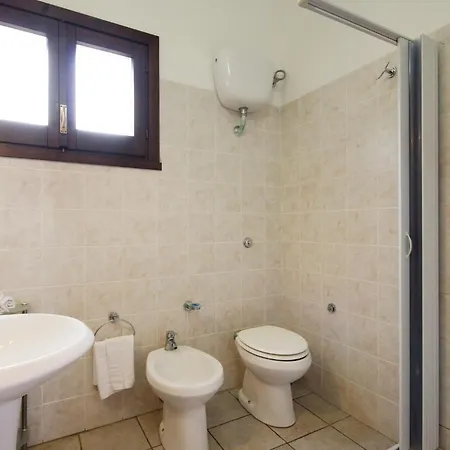 Gorgeous In Costa Rei -ca-